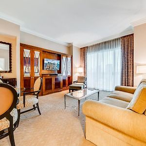 Elite 1BR Suite Strip View Balcony